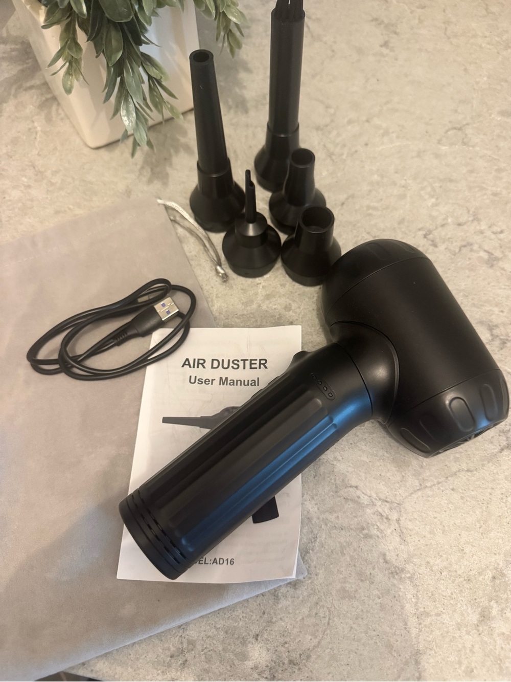 Air Duster with Multiple Nozzles, charger, storage bag & manual